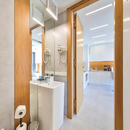 I Center Viev I Prymasa Tysiaclecia 83a I By Perfectapart I 1026 Garage I Lejlighed